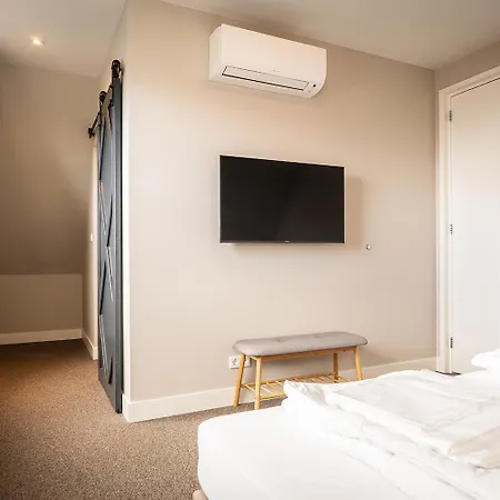 't Eibernest Chalet *