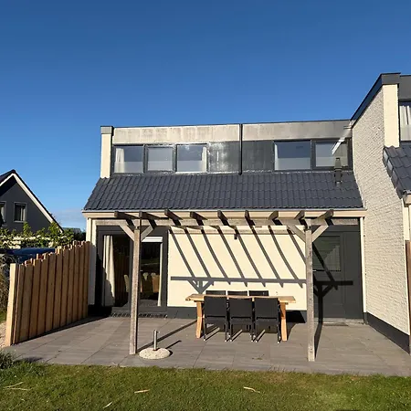 't Eibernest Chalet De Cocksdorp (Texel)